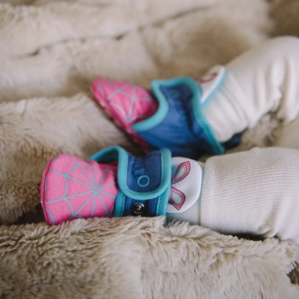 Marvel – Snap Bootie – Ghost Spider, Small 0-3‎ Months